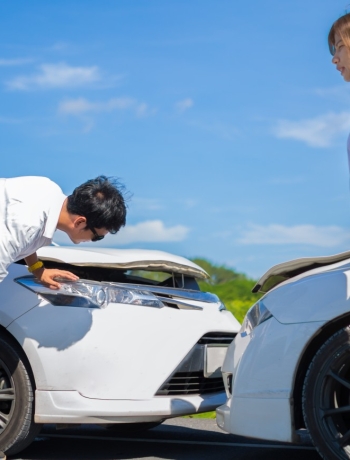 Cuales son los requerimientos mínimos de una póliza de seguro de auto para una familia en CDMX